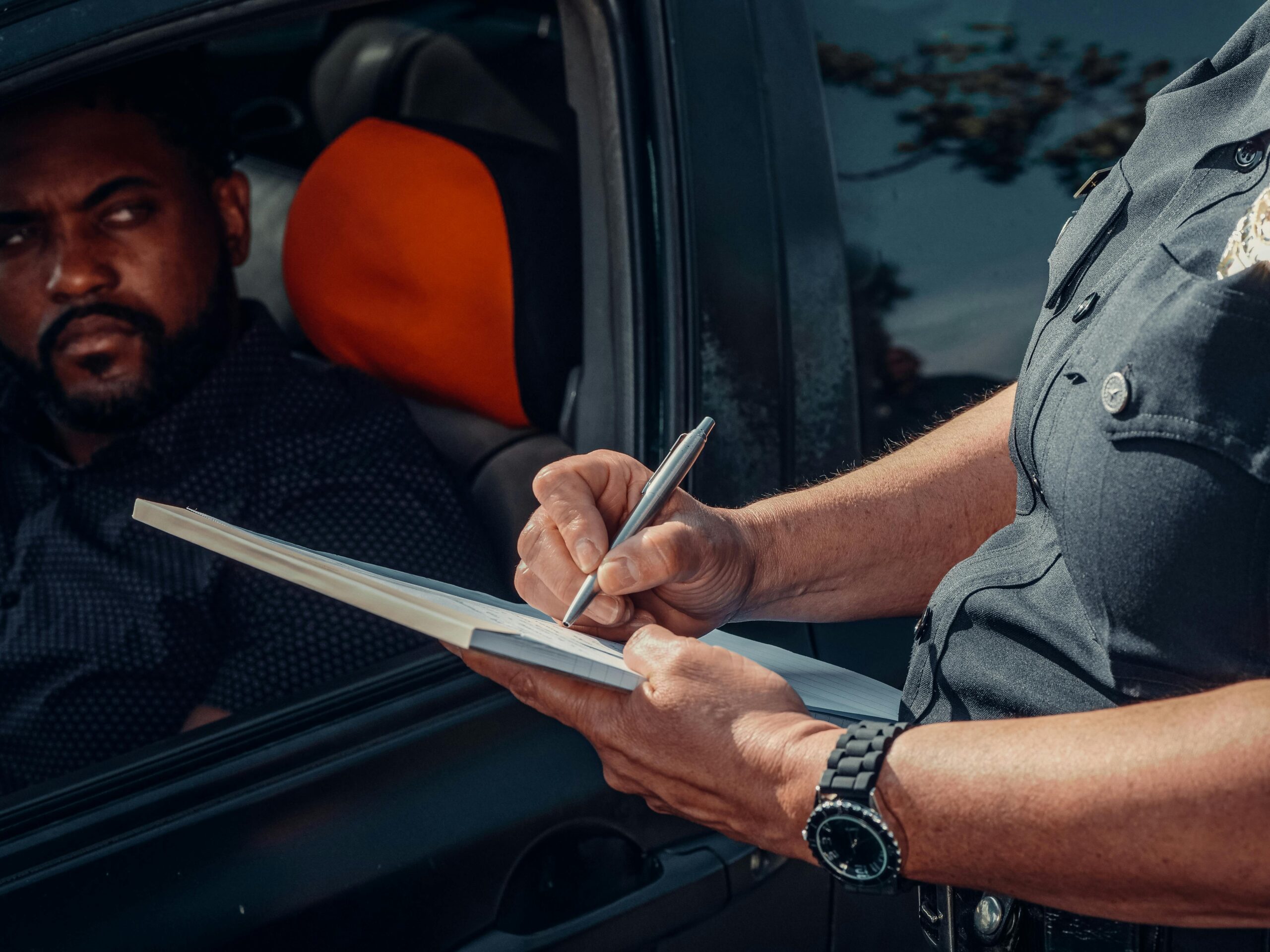 how does the law define right of way cvc 525