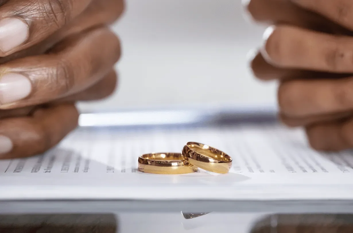how much does a divorce cost without a lawyer
